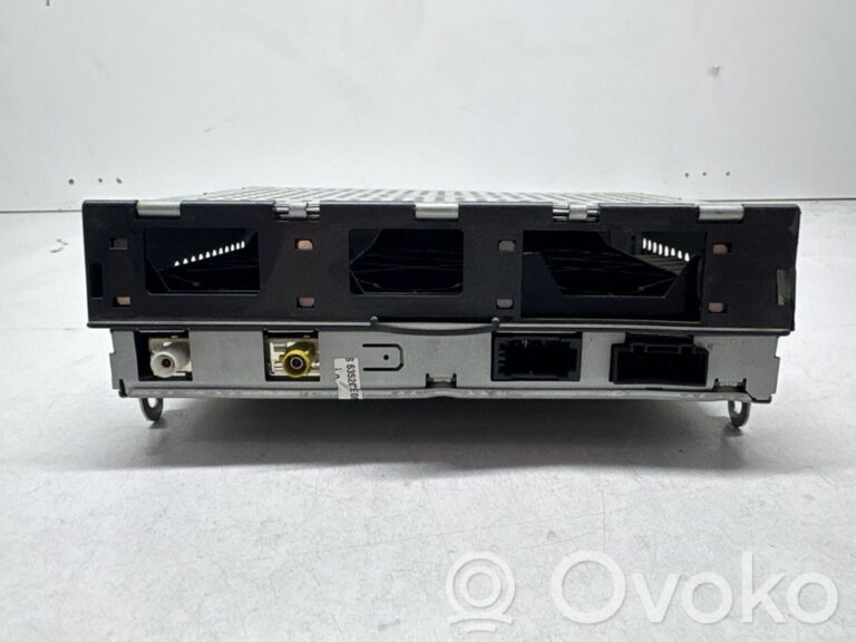 f8d196123397a117bf8b4899ec93051b-0216e703d360f9aeab27e5a66775858e_radio_cd_dvd_gps_head_unit