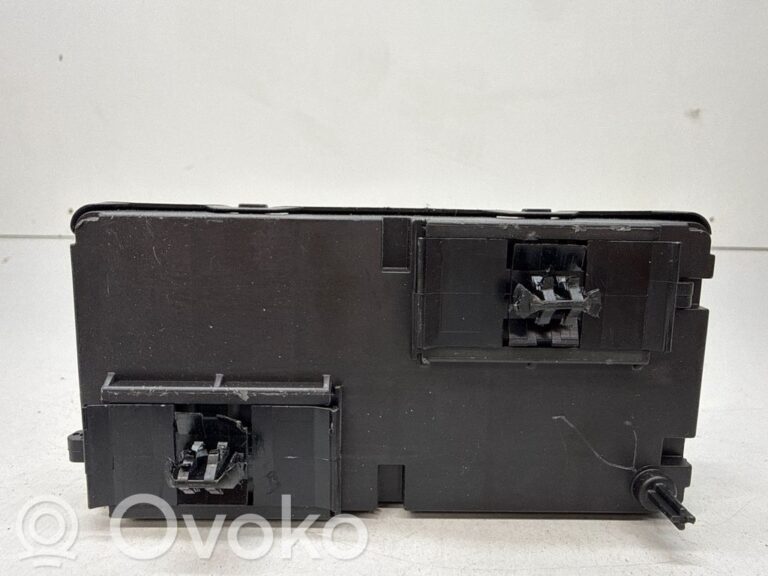 f8dde1f0e50b725f2c85d4a9f7709f1b-763af4c7430e0c3f7e6b95c1136d315e_other_control_units_modules