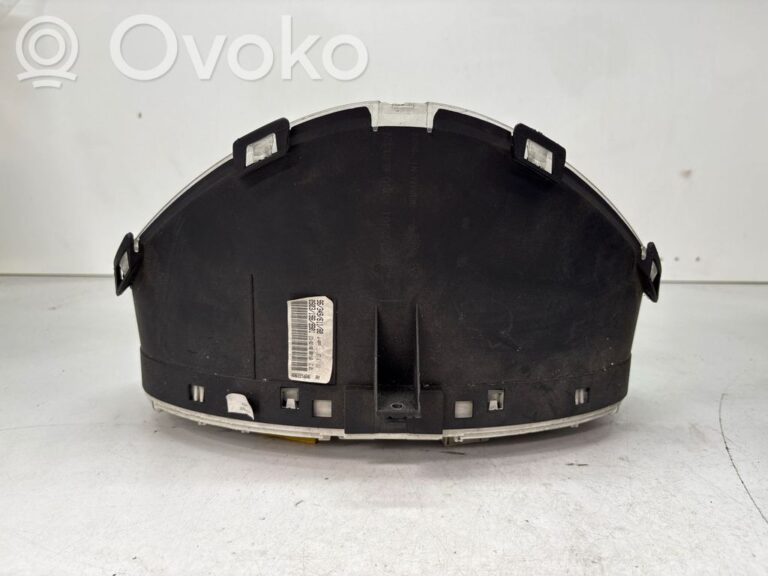 f8fcf15a71f150057349874306c250c7-0e0b28b6554850a16deae47312086bad_speedometer__instrument_cluster_