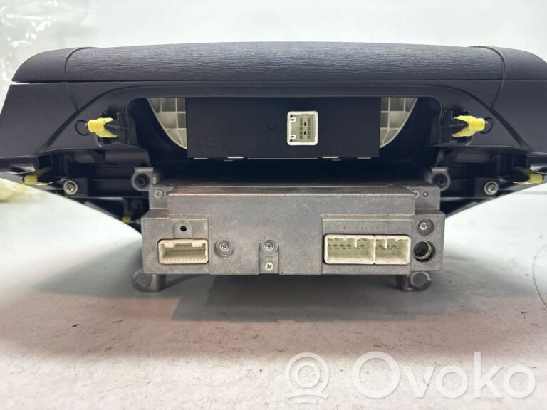 f9076bd029c90e4816816bf2c04135af-a12d852cf2c10042e2b7514496e15311_radio_cd_dvd_gps_head_unit