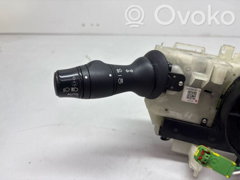 f9e5af8d33374d8ddb77f92541baf670-237805471116acf2c0e1c45b35273d65_wiper_turn_signal_indicator_stalk_switch