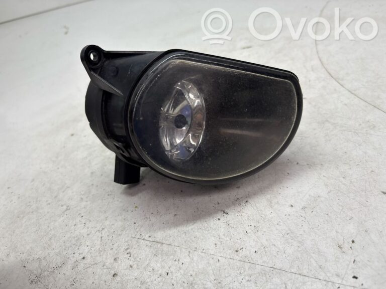 fdf57fc947490cc8062d261695f6ad69-fbe7d6730b571a0aa1db9e0812d52f93_front_fog_light