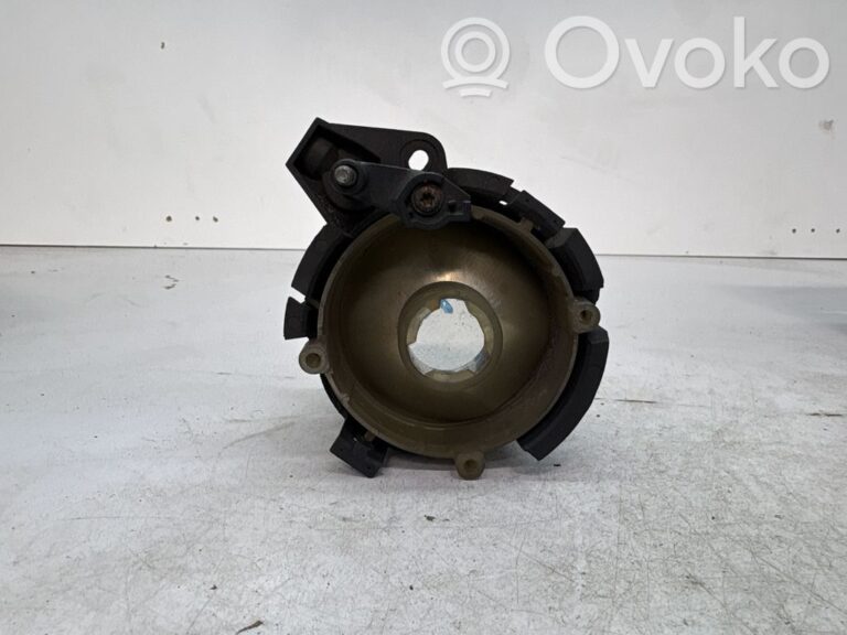 ff68d65b83c50b18b3f2c458961e3acc-e0f201f7dbeff0356f4db63a62f61bb7_front_fog_light
