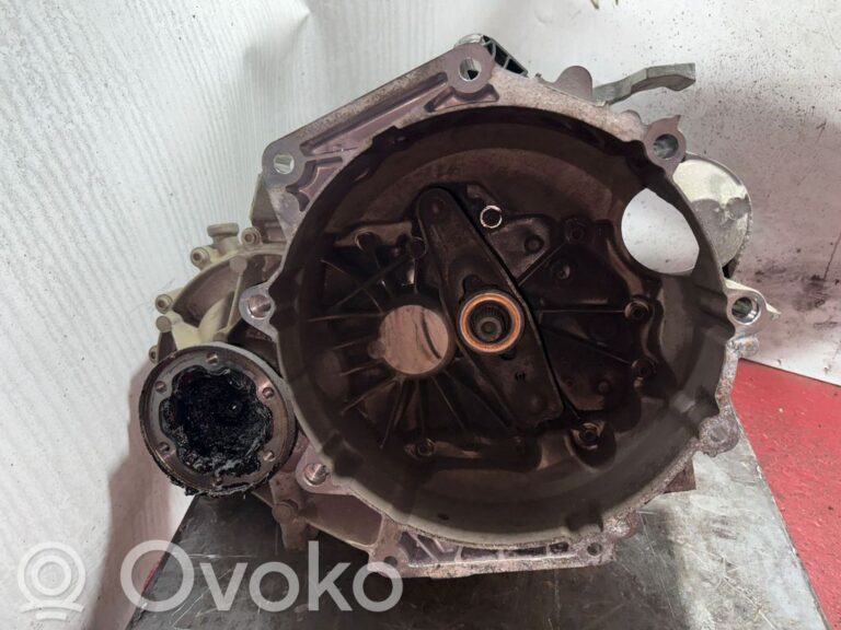 fff23a5656174b40fabc08565cf0f8d2-be45f53bccd5e677ef4687a030bb3ef0_manual_6_speed_gearbox