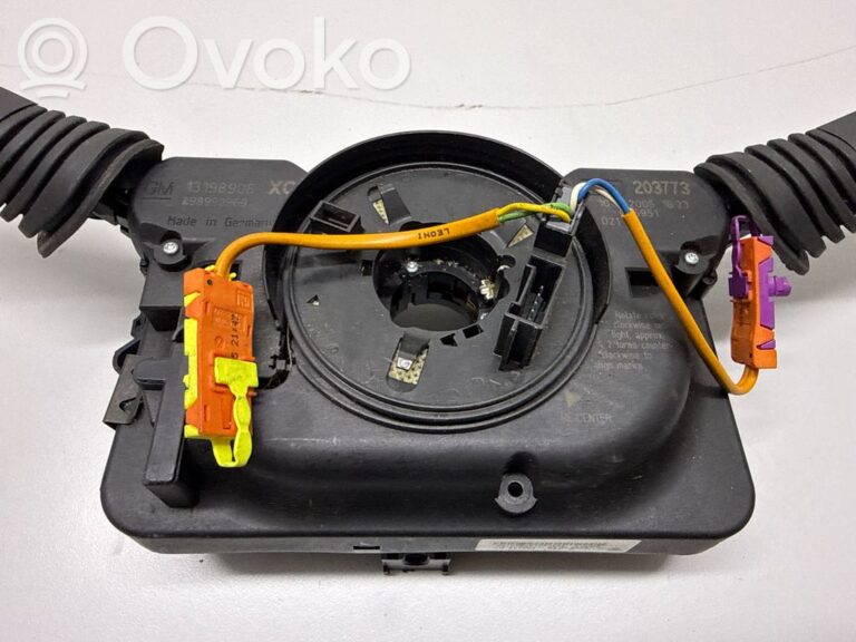 0140dd5173171b021d22dff43dd1869d-68964d831a4b134b4e40a1c18f5bdd19_wiper_turn_signal_indicator_stalk_switch