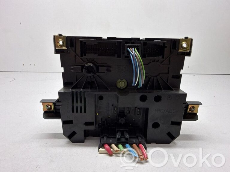 06baea4bb5d7978edf4951eaf7b140b1-d43e5ef2f8ed2ab916ade935397d089d_climate_control_unit