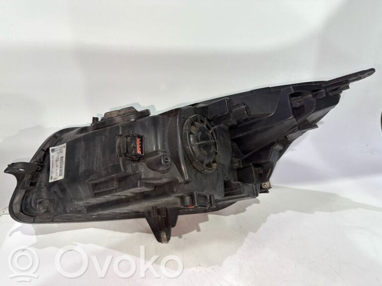 1fae4407ba899ec14b5a8fa94c5af04b-cd42957cce221046319eb4cb5bcf08e2_headlight_headlamp