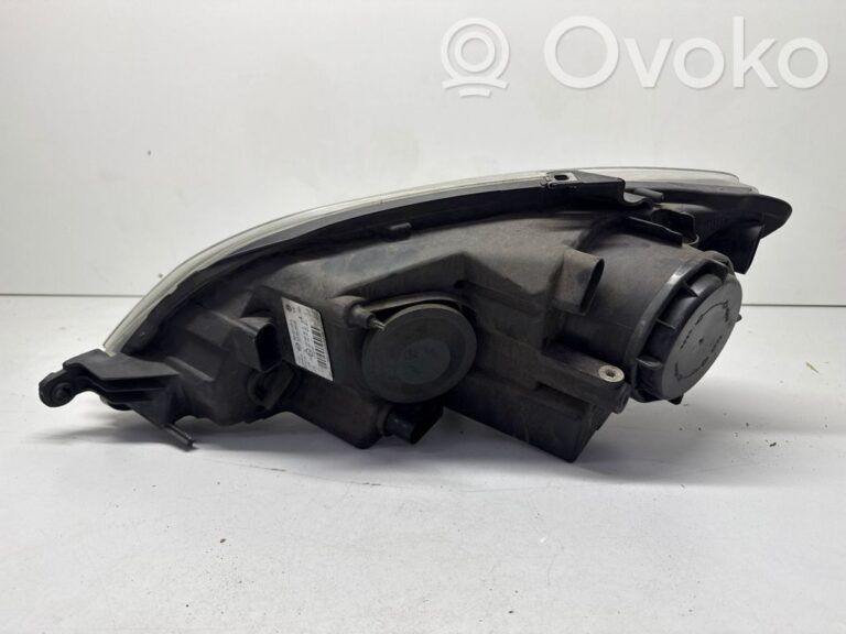 3e1af824db64dd64db61003743304823-6eaa634bd5230fb656d8fe829dbbdc22_headlight_headlamp