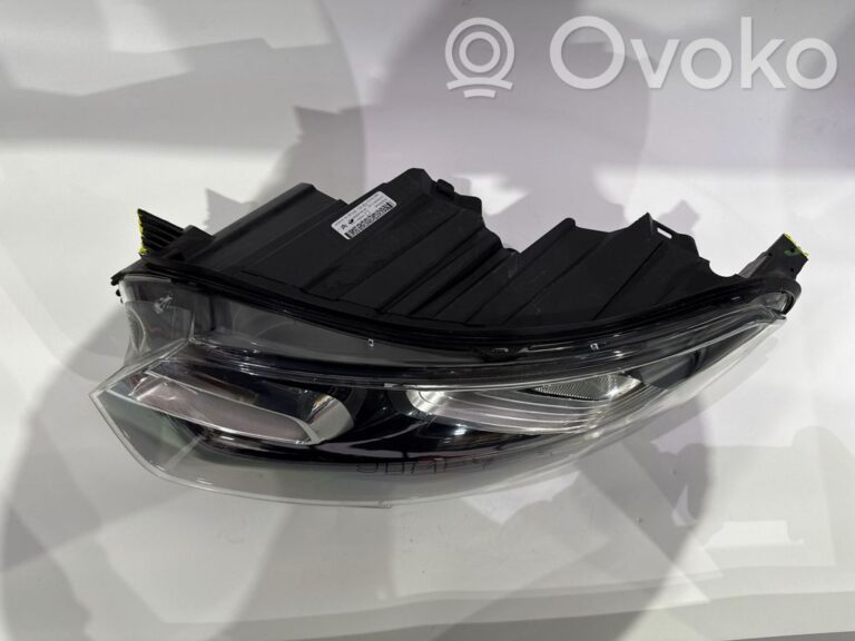 3f47a8bfe4f73e8f2af072fd1c397857-26112c987204279d0c2c5bff323d5be0_headlight_headlamp