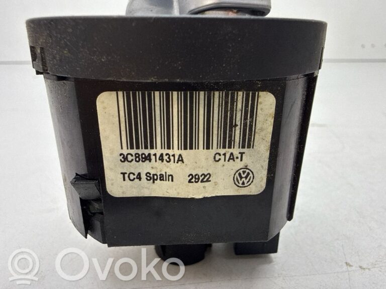 4f214fa66da7bfcacec385462afc1fb3-56ba78fd480bbcc8ca2a40392e1ed6de_light_switch