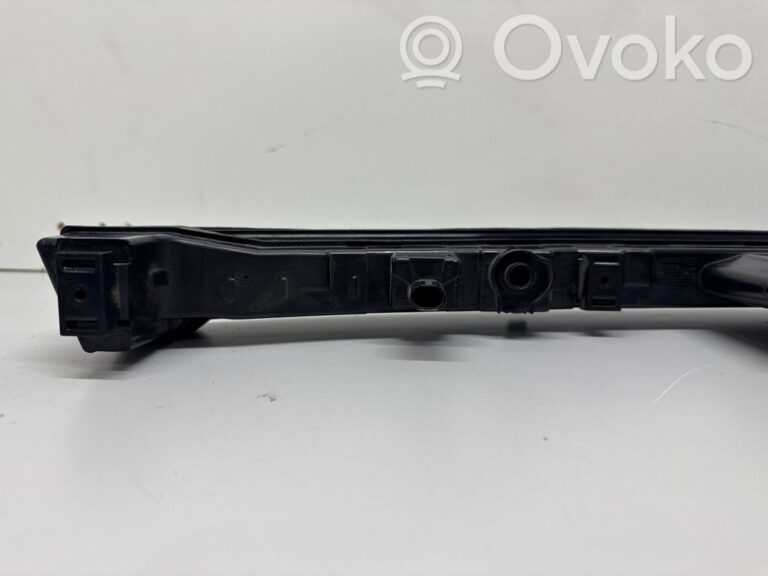 520205144a89fa102e370128b2972898-76e3cc71207b0665adca476b8fa45c5e_headlight_headlamp