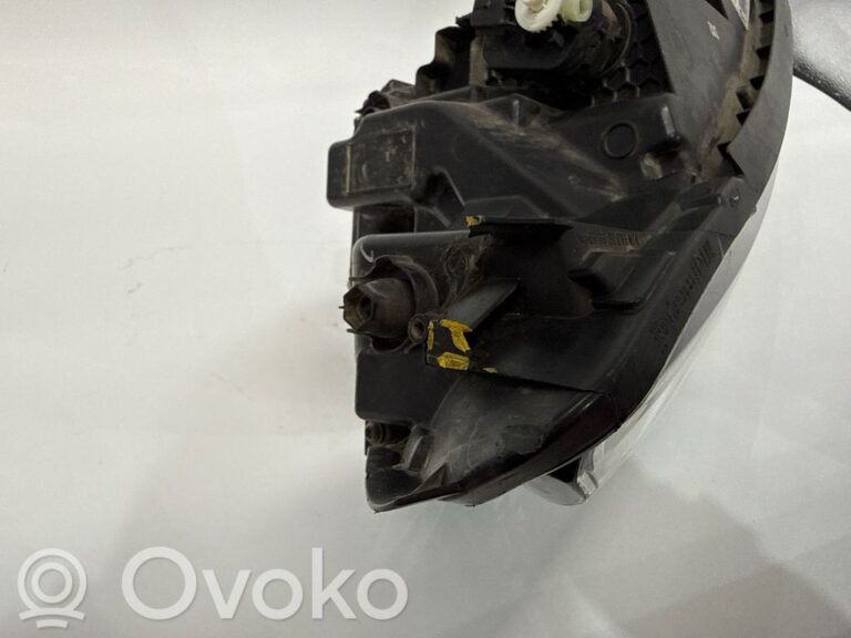7acf34b85ac539c5ffdb9a4a267fa7ac-90d4c4e07f0a1005dabd1c4b12e273a1_headlight_headlamp