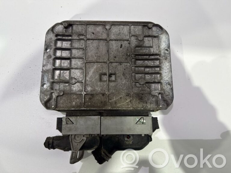 87ec0f49940d61767cd59064aefd0db7-8d1696a24606328c6c1aa6b2ee37000a_calculateur_moteur_ecu