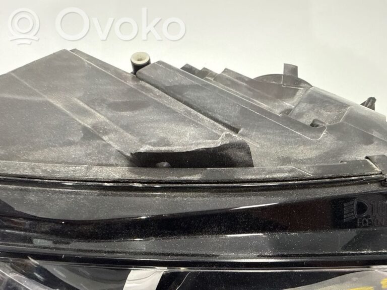 91385c7770e2cf9c78e6e952f991d73d-29d374c8357c72232eb236f856c6532e_headlight_headlamp