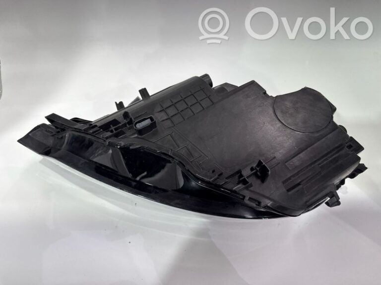 9ac60c1d1ab2263cff03481c6195bba6-a82262223ff50ff219297f76e112301e_headlight_headlamp