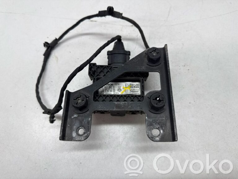 9f5d683f1dae6f58c015901716178eb4-e4f6fb2b82f17229f43b004e1ad44ce6_distronic_sensor_radar