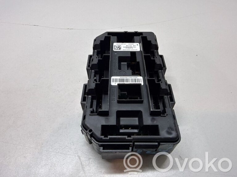 a62dacc4c3b150590ca5a540af8e3ace-c81552ae94bb16f2e1699f1ec82f0e02_fuse_box_set