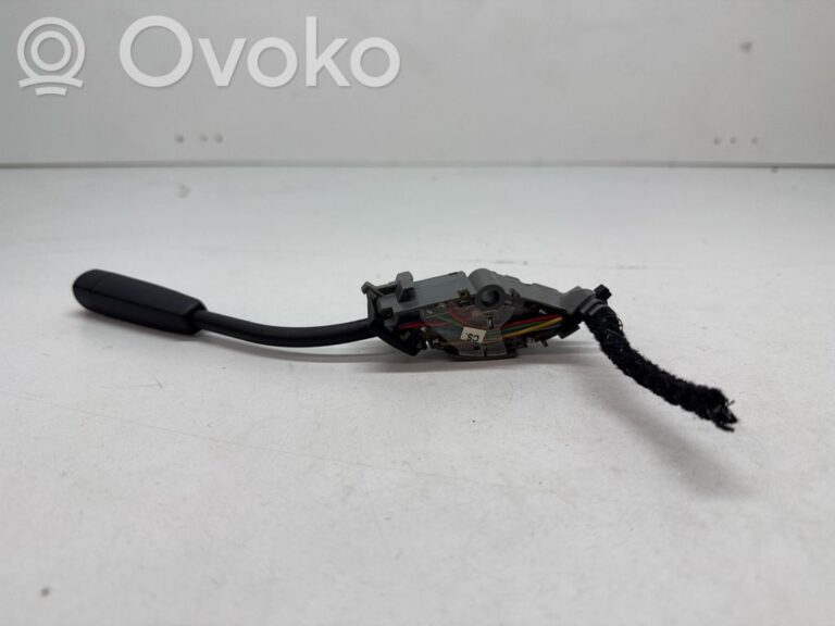 b657b8a634437a9c3e2947cc2c376065-92117f7f0e9235b3137409ef0a5665ff_cruise_control_switch