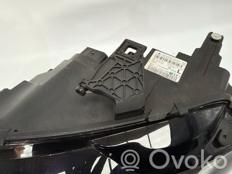 c1b85214f93d7ce94921b612f88087b9-c45f019375477a167fed4a2b2409ed93_headlight_headlamp