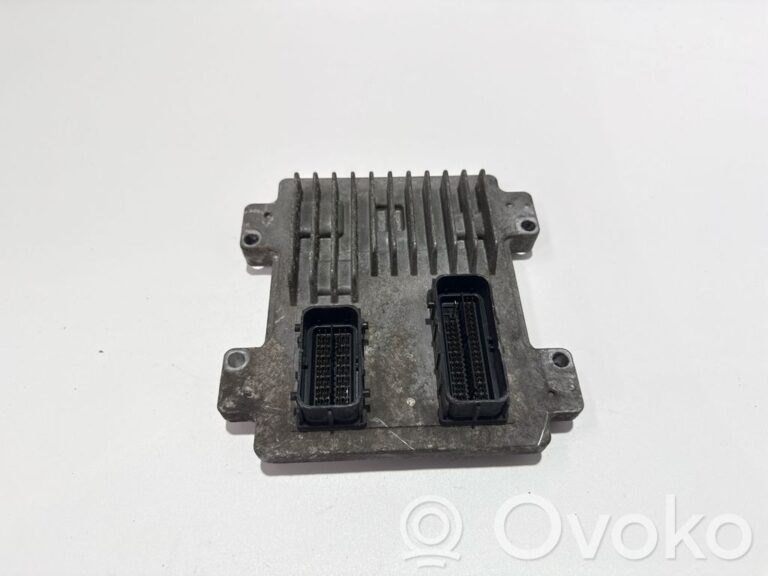 c322d4c0d2929497d16394fa5f0f3de7-e46ff74293ebf4c08e182181c00814c3_calculateur_moteur_ecu
