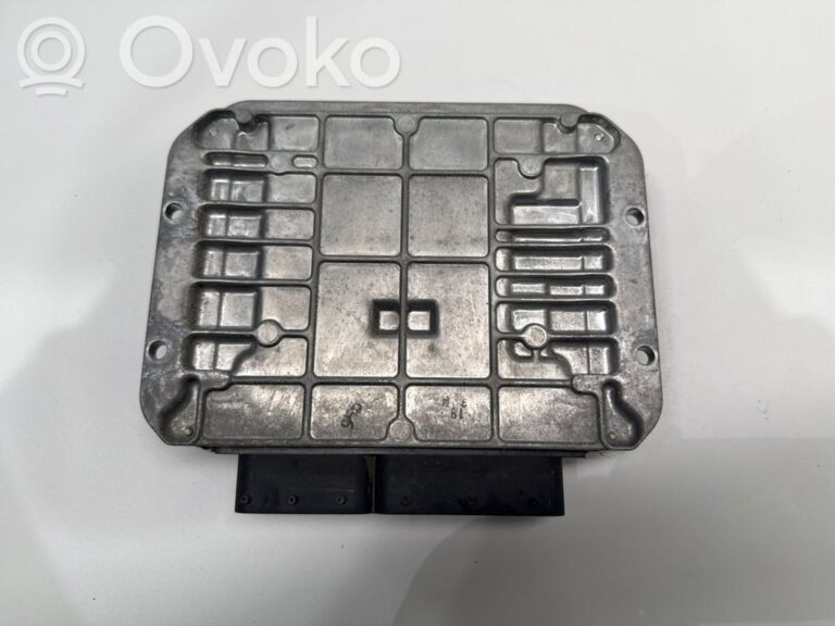 c5a92bd0556a1290761cee87a9cb09de-0042bbef8d67397061acfb32fa7b0c4f_calculateur_moteur_ecu