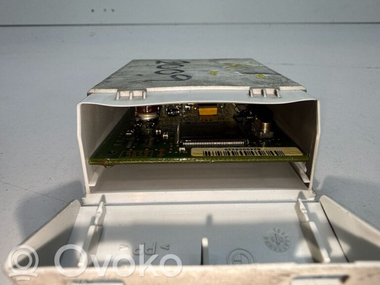 e75f42b0b3e1d102a99b6a862ae84cad-8579e085510e2e90ef4b0a3ac40c5e6f_air_suspension_control_unit_module__rear_
