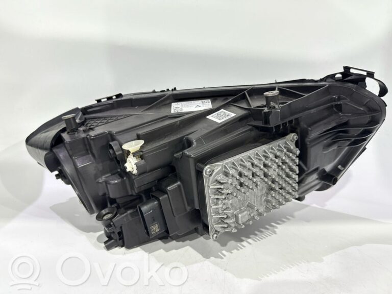 eb22a7a9ae03099fc4e19f6542157326-bea3909e72e57ec09562ef9383f05ef8_headlight_headlamp