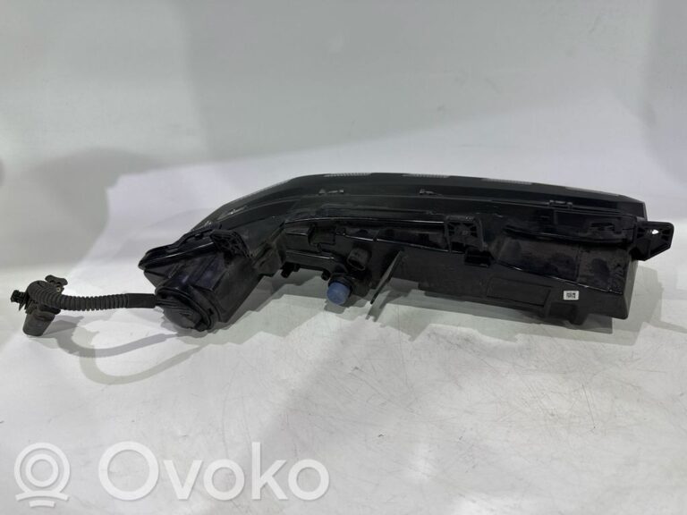 efd73876644a4e6d5dec2b255f18ffbb-ba2dcf6fd245ca9321b2f81236a02094_led_daytime_headlight