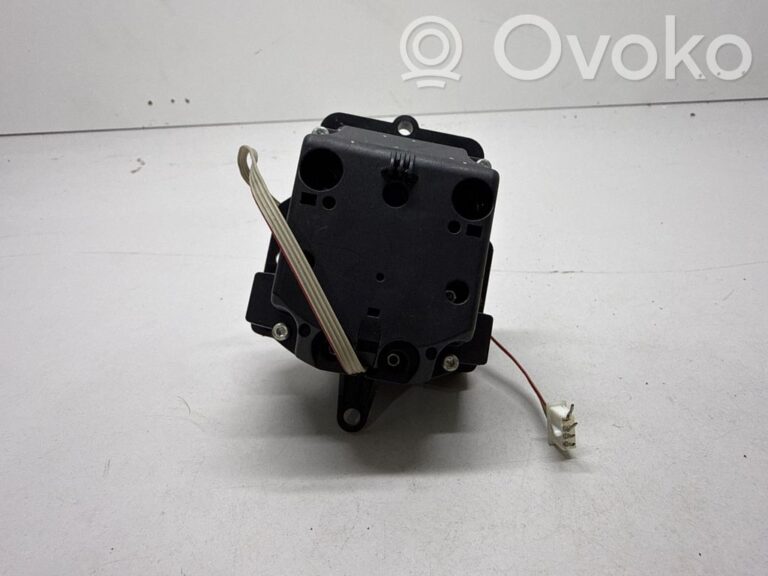 02e0ba6958322c662eb046d1f3c4e9df-b2a1635a2a4d4b41bed6eb3cbfed11b6_head_unit_multimedia_control