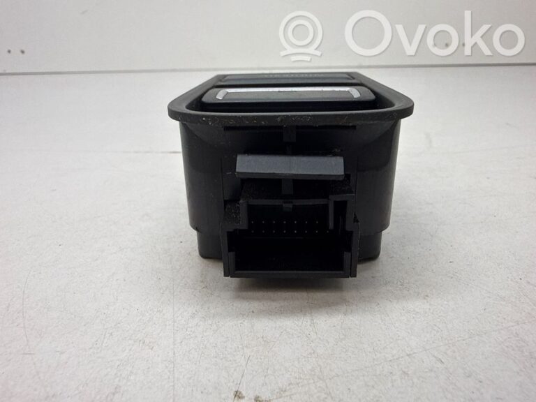 261f0da93bd92a119d8134d94aea9143-56fc9e73326d8d1588662a1ab514c32a_hand_parking_brake_switch