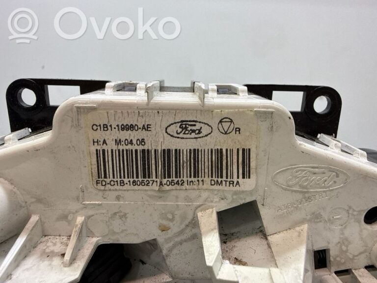 2a0b113ebff511e68edc6fcd4a0f7141-e20422880a703d1d97d968d6862a1084_climate_control_unit