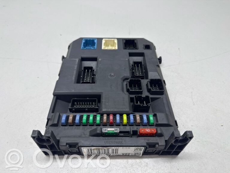 7a1aa8fb448a05e339b5ed17db1e25ec-e35b4bf731bcd2896a5a80af9a22b152_comfort_convenience_module