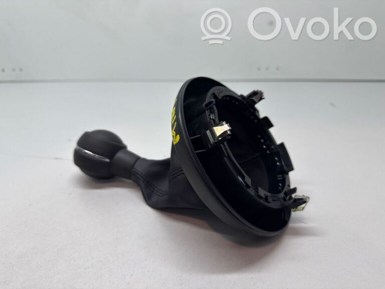 87ce4dbb979f0bac351a272c094ca4cc-c8afa7f63af926e9387614700798f3d2_gear_lever_shifter_trim_leather_knob