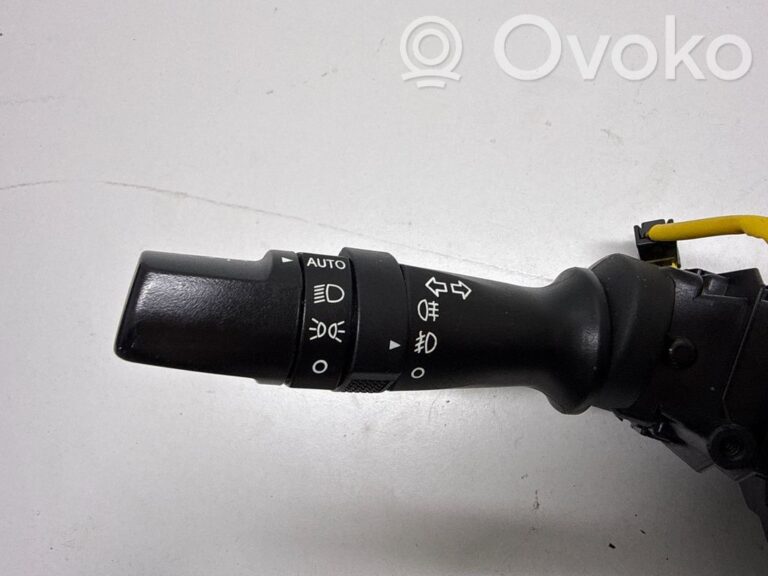 95d98a65e852b936974b63cc669b83e6-d615766b9c76e1111dcc405847a4dd82_wiper_turn_signal_indicator_stalk_switch