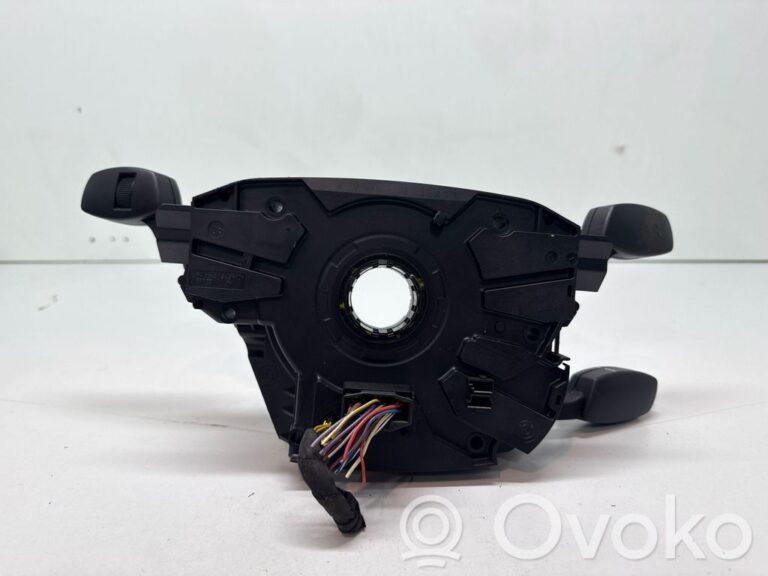 a2f902fc4c78e8a445b66fabda94a1ad-a1ac1f8205f6173168831271f5012bfa_wiper_turn_signal_indicator_stalk_switch