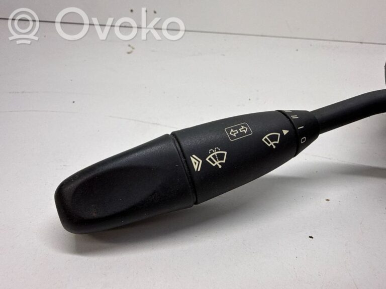 aa3525d522f91bacad0bd75de234f741-a972298f0b463abfbf532bdb18d3d22d_wiper_control_stalk