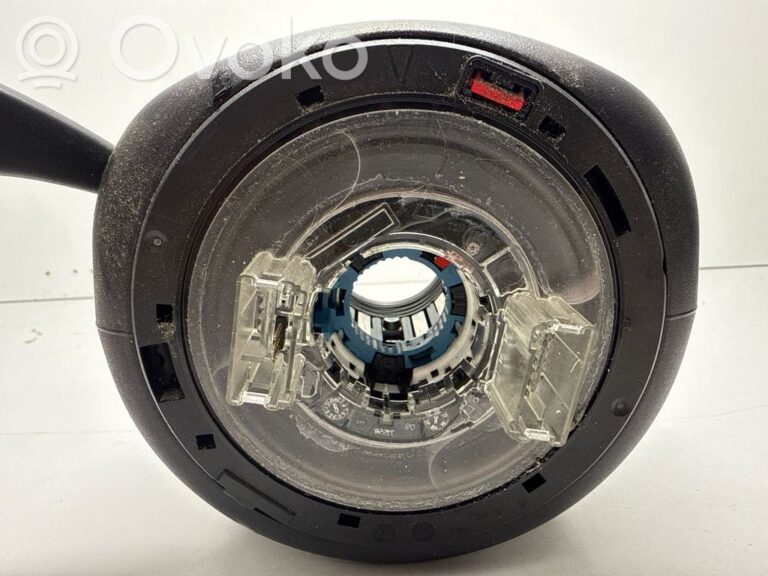 af9bc6e186cf0cffd82788b1d80135cf-02ef4d2ceba95ba51666b51f6a00b029_steering_wheel_column_trim