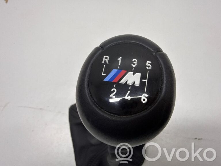d62ee83ec3dd5830e63ef98f986bbc8a-b4f6b7b29d4bc340bef917b0c51843ab_gear_lever_shifter_trim_leather_knob