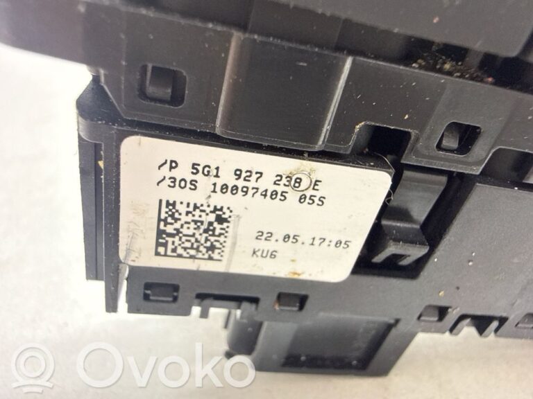 dd48976137c2cd4c2cb3d7e029de7f97-f884153e7b8863f34175f1d73b9be916_parking__pdc__sensor_switch