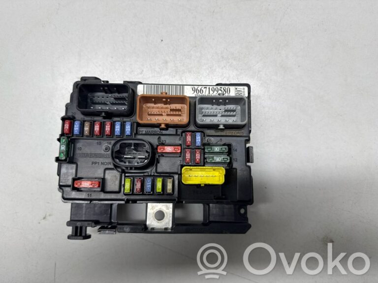 ef63b1f48d5c52d6f04098a734273af0-4b9195d25318218bdd548c4a052fc558_fuse_box_set