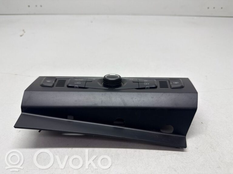 02532041fb3b4fa67f67611ba9640c25-4adc501acd199f60f683491e89586701_climate_control_unit