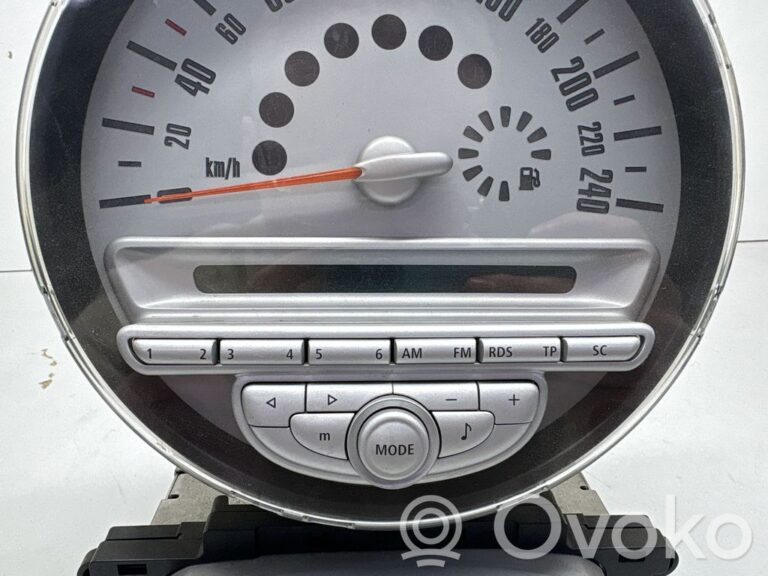 06d5e8c591c9b08f970f6b876d676fac-3481e11d6faa089831fcef6b088d5ce4_radio_cd_dvd_gps_head_unit