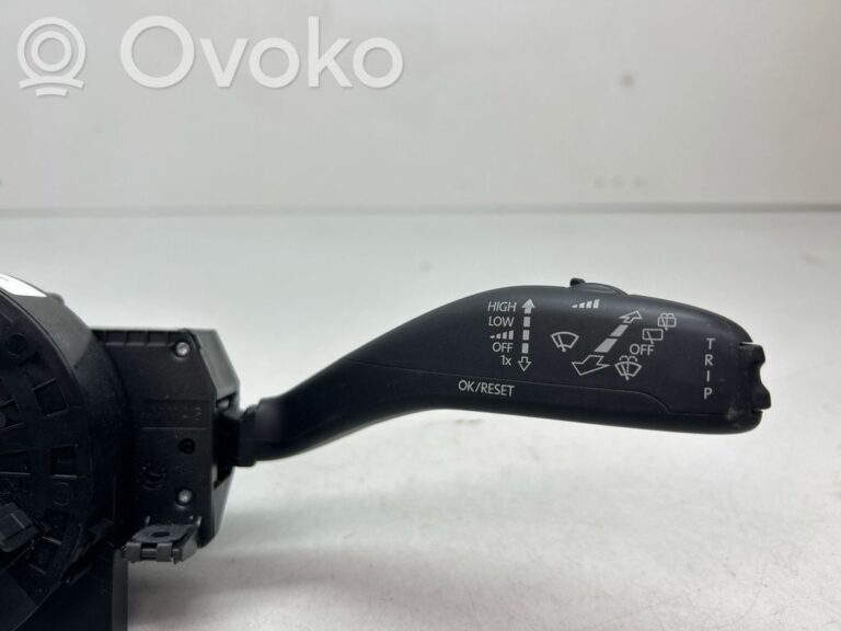 0a21318c69b0ac380ff1832f694e27f5-8aed8651cb130a3ad4857f1d96f26f5e_wiper_turn_signal_indicator_stalk_switch