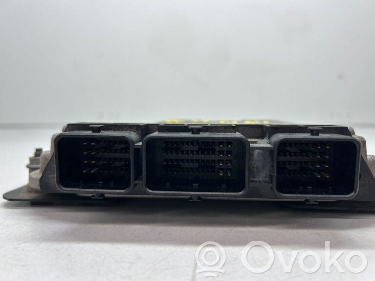 111f7927ff4a4721f358e69bc9da7213-a33d2c99437ca3af16fcf485e6d70012_engine_control_unit_module