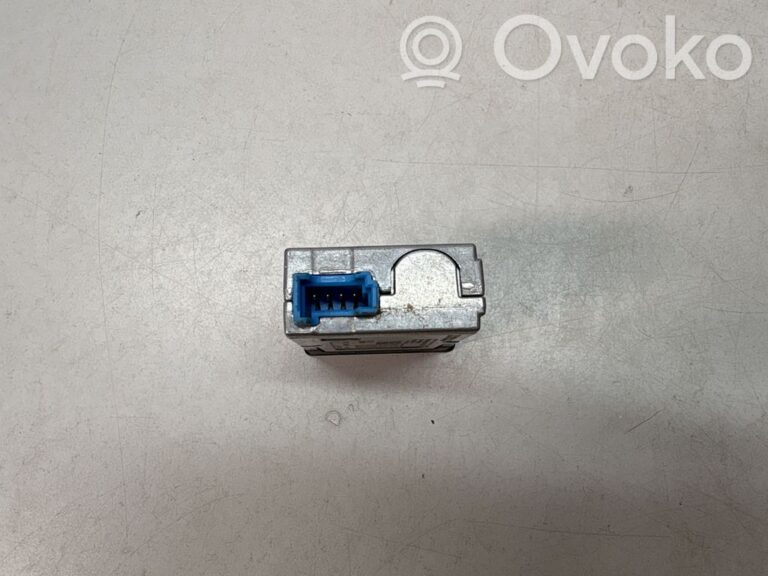 15a75d9bb3b4c3c1e011e55c53543249-dd8620cbc48304f1eb1d3ffd1cda734a_usb_control_unit