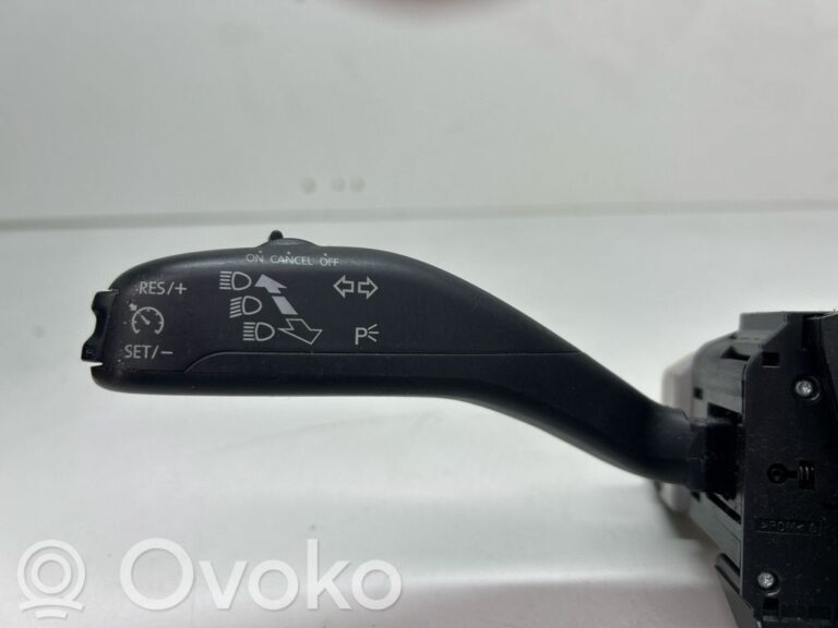 2051b47cac3bce89dd6f0227f9dd1833-74626eed3ebefd323dc3d66c8dd96031_wiper_turn_signal_indicator_stalk_switch
