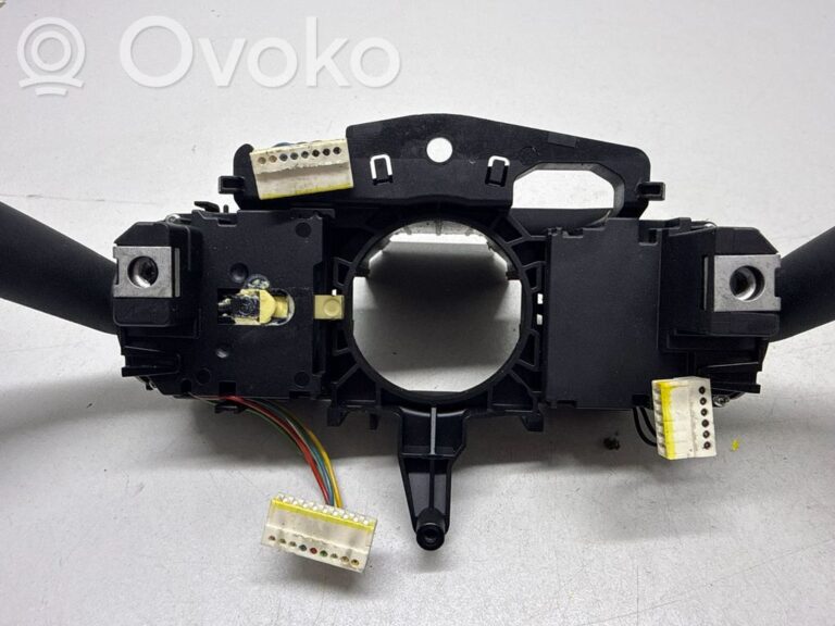 2c999a447b38b33222b27e4a1958a1b1-18ba0fd319c2184abae6c3f0b5198132_wiper_turn_signal_indicator_stalk_switch