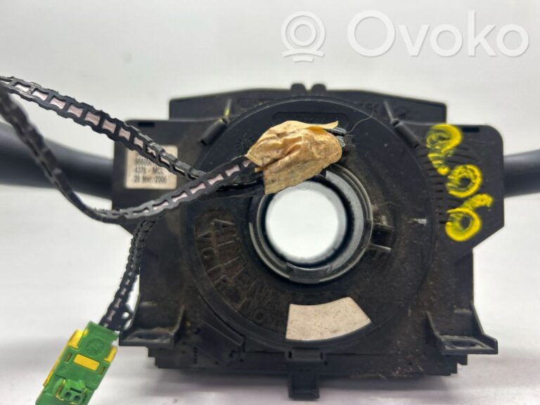 34ea040dc4e8a8dfa7ffcc48f2f4b727-c3bc070b286ff20bd6b1b160782179c7_wiper_turn_signal_indicator_stalk_switch