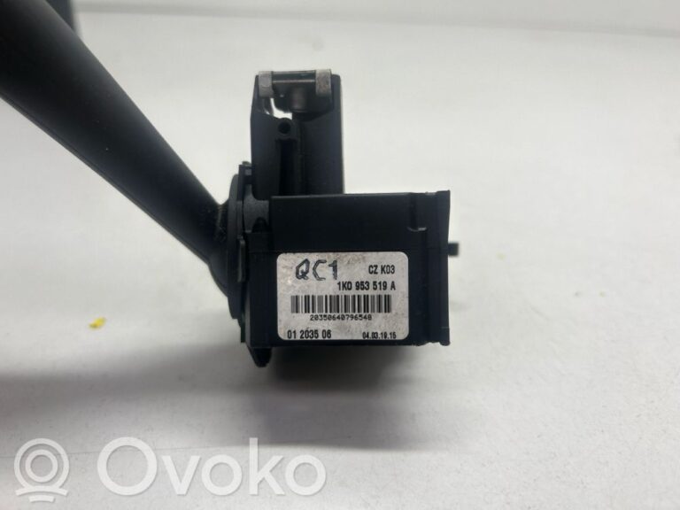 35506f9f75498129f0a8007f795e325d-f10c828b7d372a2f247fb9a58063b8e2_wiper_control_stalk