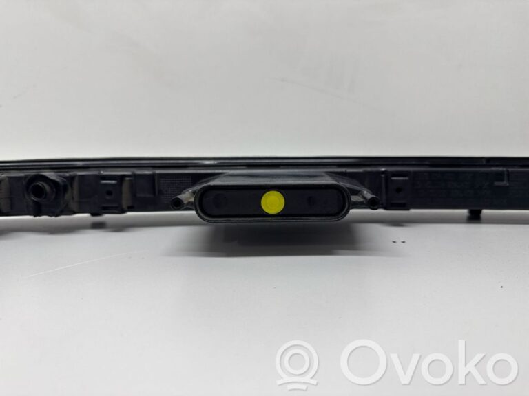 3c1b2c48587a028d1446135e1c439a3c-855928e7d916ffd212549294620035c4_headlight_headlamp